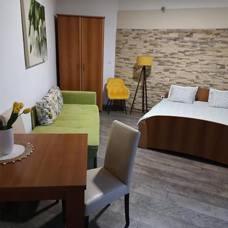 Apartments Jadran แฮร์เซ็ก-โนวี ภายนอก รูปภาพ