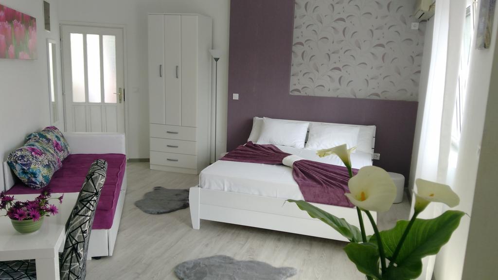 Apartments Jadran แฮร์เซ็ก-โนวี ภายนอก รูปภาพ