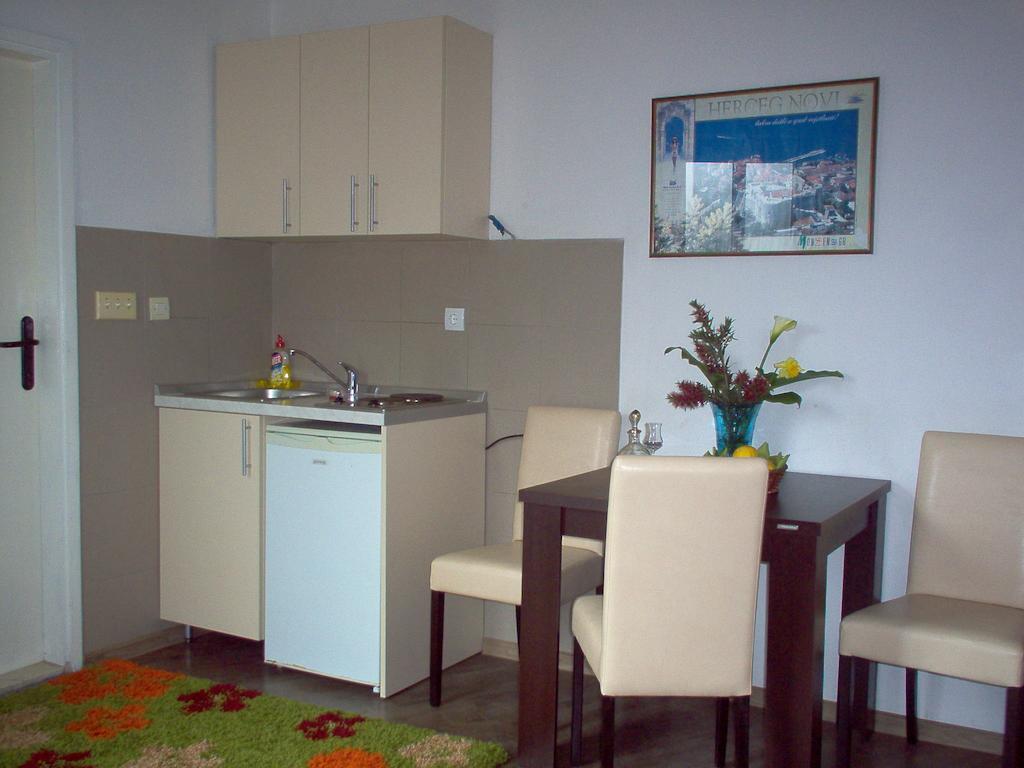 Apartments Jadran แฮร์เซ็ก-โนวี ห้อง รูปภาพ
