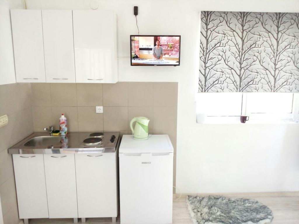 Apartments Jadran แฮร์เซ็ก-โนวี ภายนอก รูปภาพ
